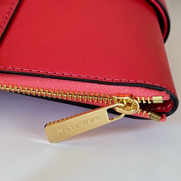 Michael Kors Charlotte Large Shoulder tote Bag Light Berry - Picture 12 of 12